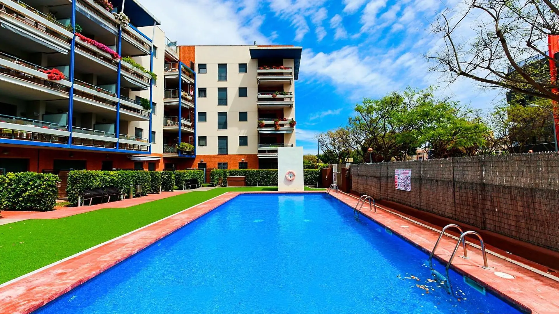 Blaumari Duplex Apartment Cambrils Spain